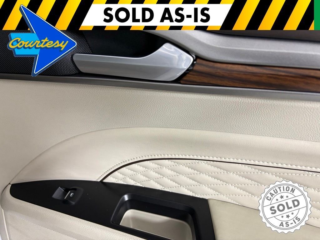 Used 2017 Ford Fusion Platinum AWD/4WD image 16