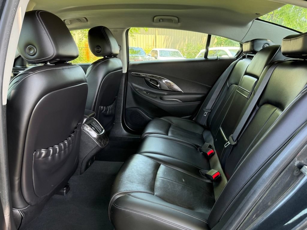 Used 2016 Buick LaCrosse Leather w/ Experience Buick Package FWD image 12