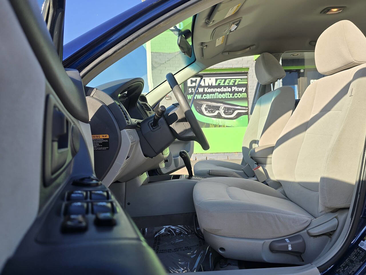 Used 2006 Kia Spectra EX image 16