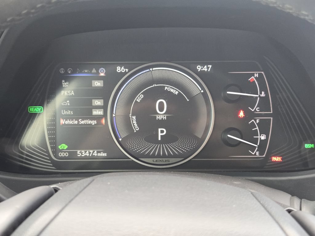 Used 2023 Lexus UX 250h FWD w/ Accessory Package (Z2) image 17