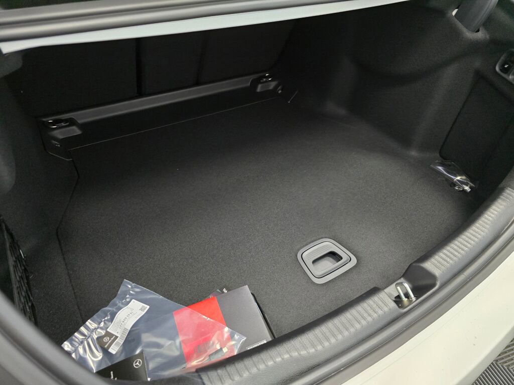 New 2025 Mercedes-Benz C 43 AMG 4MATIC Sedan image 19