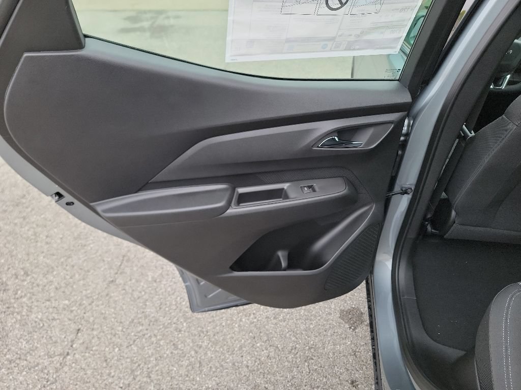New 2027 Chevrolet Bolt LT FWD image 26
