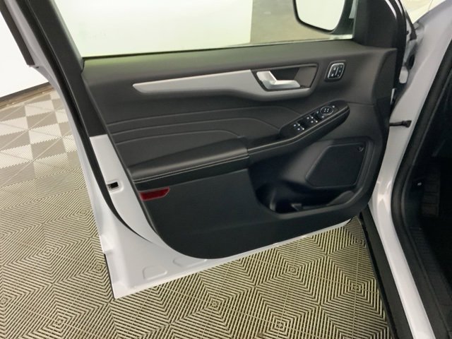 New 2026 Ford Escape Platinum w/ Premium Technology Package image 28
