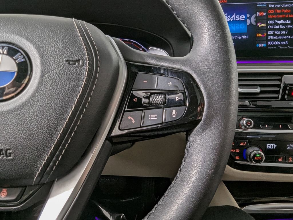 Certified 2022 BMW 530i xDrive w/ Convenience Package image 33