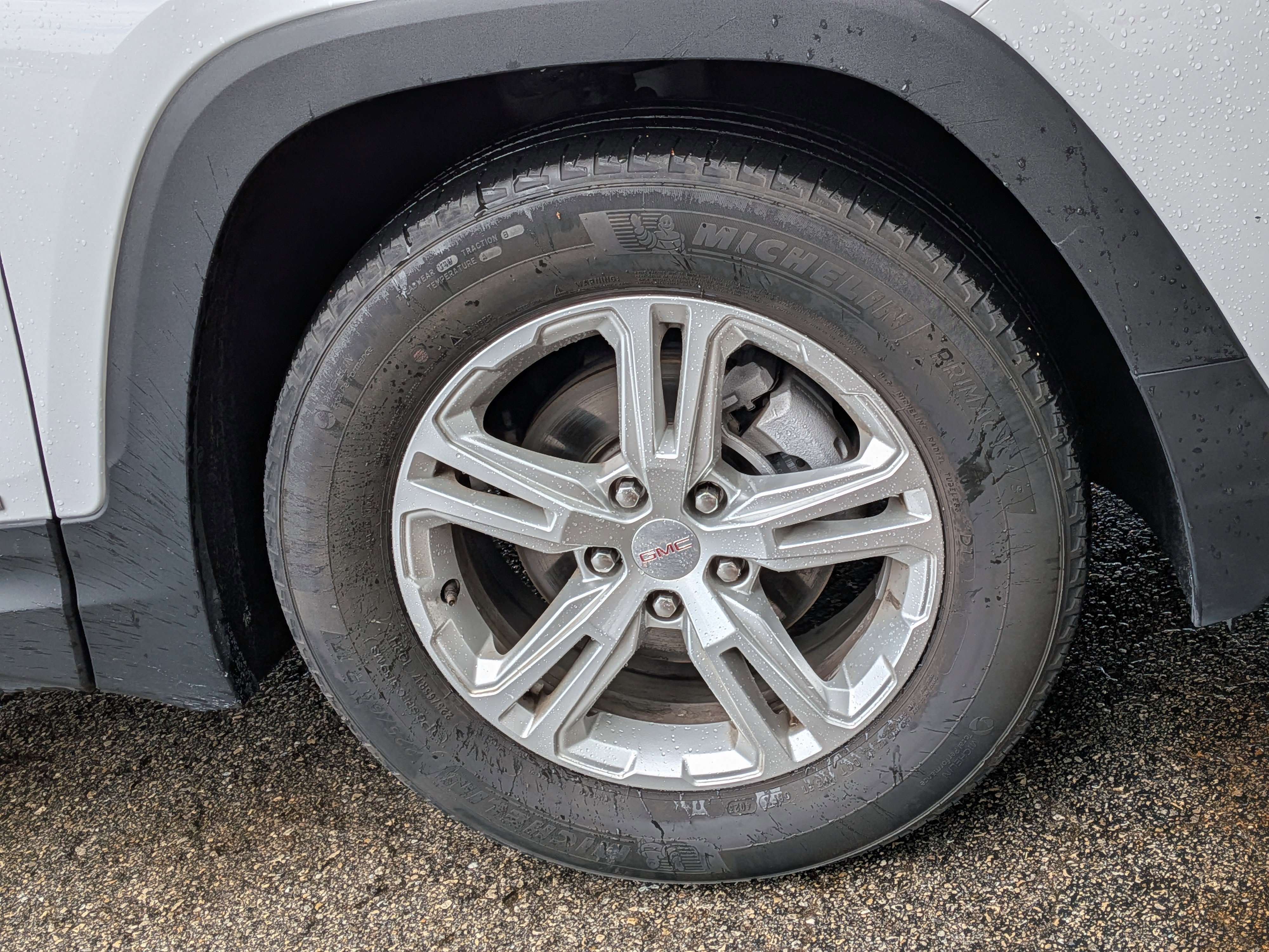 Used 2024 GMC Terrain SLE FWD image 10