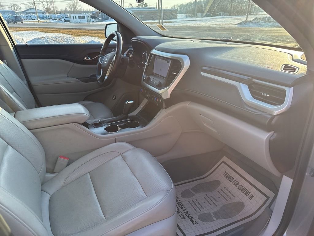 Used 2019 GMC Acadia SLT image 40