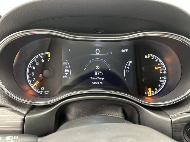Used 2021 Jeep Grand Cherokee Limited AWD/4WD image 15