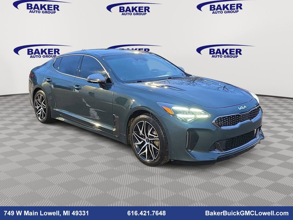 Used 2022 Kia Stinger GT-Line w/ Sun & Sound Package image 3