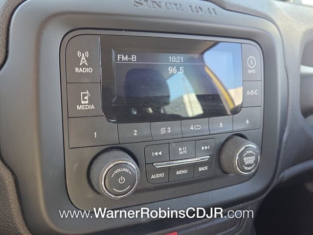 Used 2015 Jeep Renegade Sport w/ Power & Air Group FWD image 21