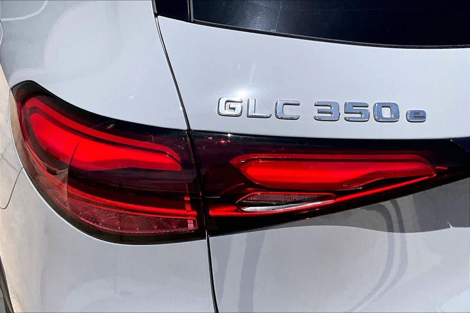 Certified 2025 Mercedes-Benz GLC 350e 4MATIC image 28