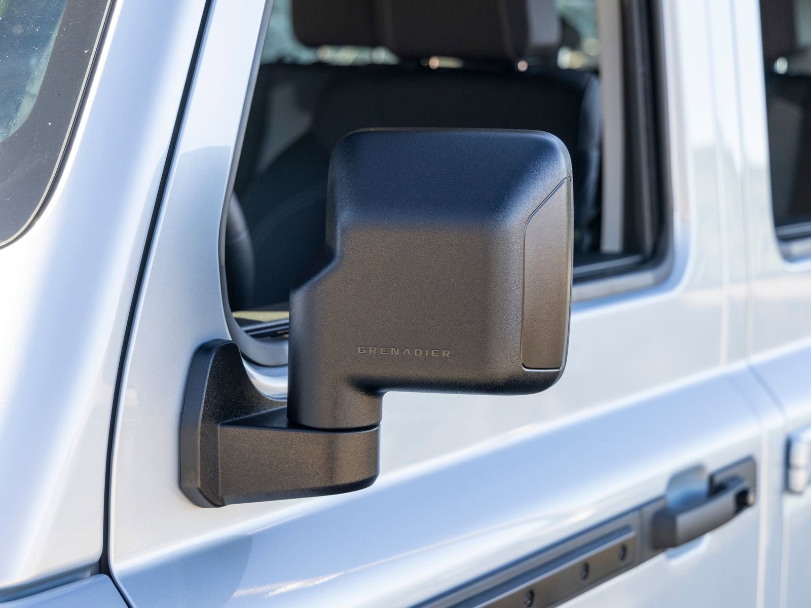 Used 2025 INEOS Grenadier image 21