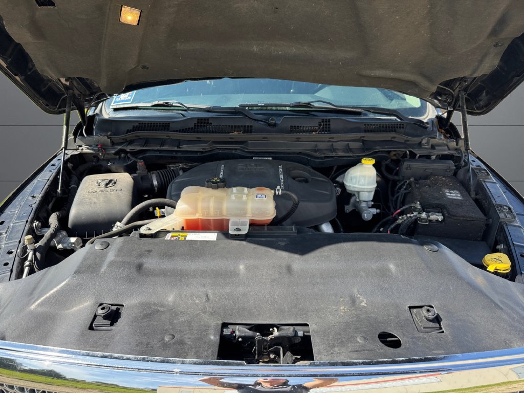 Used 2015 RAM 1500 Limited AWD/4WD image 20