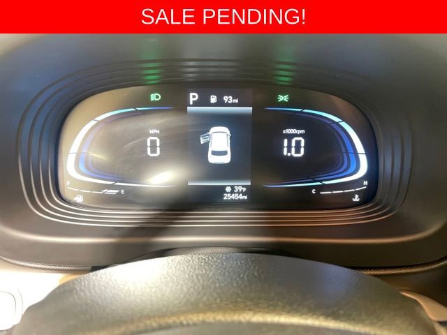 Used 2025 Hyundai Venue SEL image 15