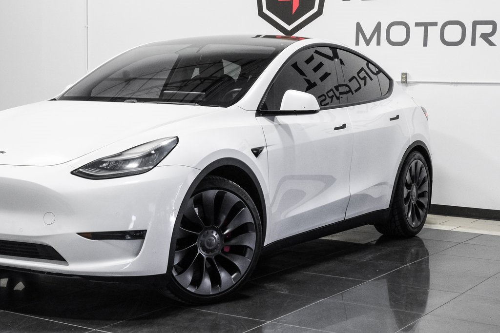 Used 2020 Tesla Model Y Performance image 10