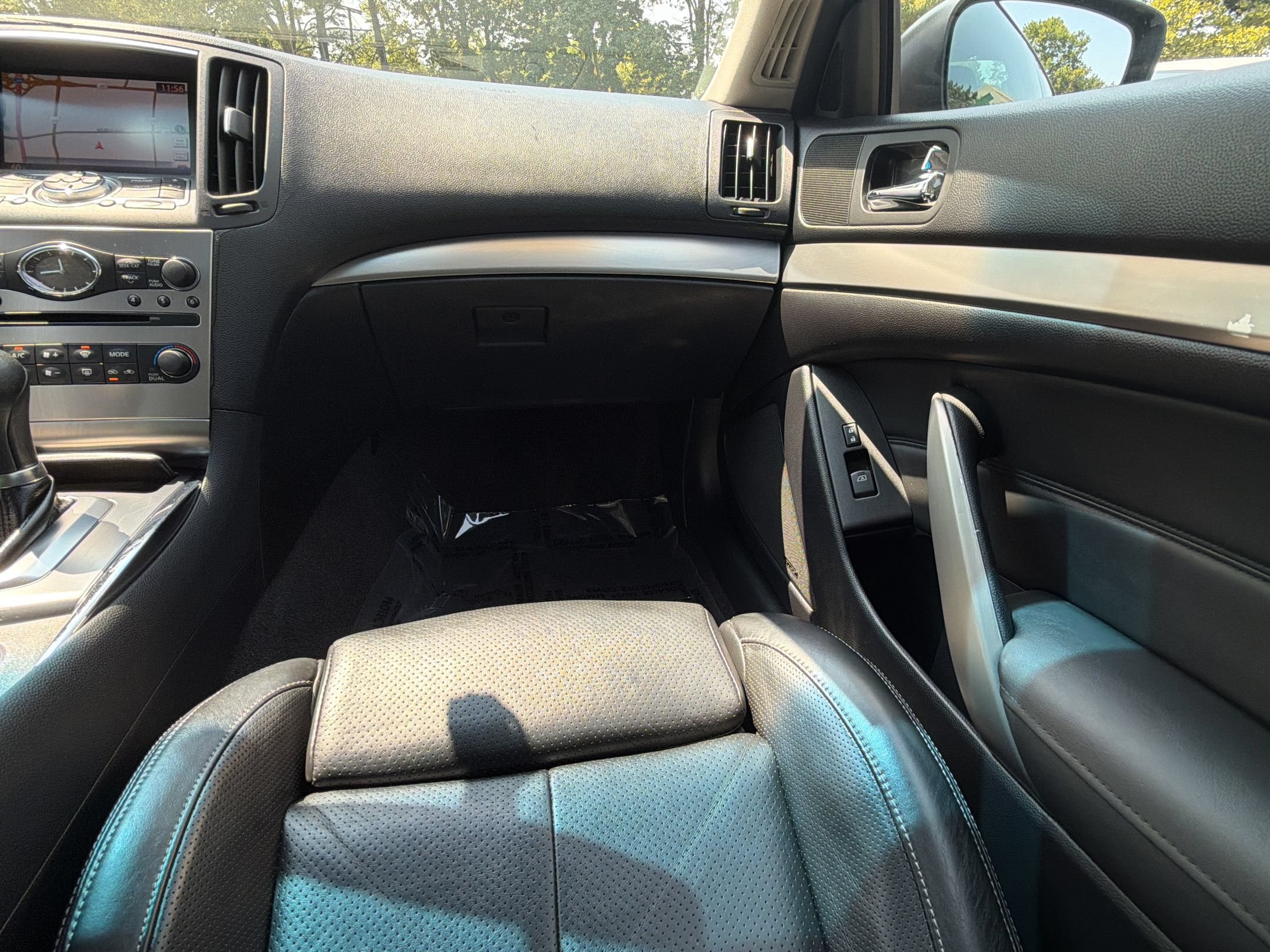 Used 2010 INFINITI G37 Journey w/ Premium Pkg RWD image 29