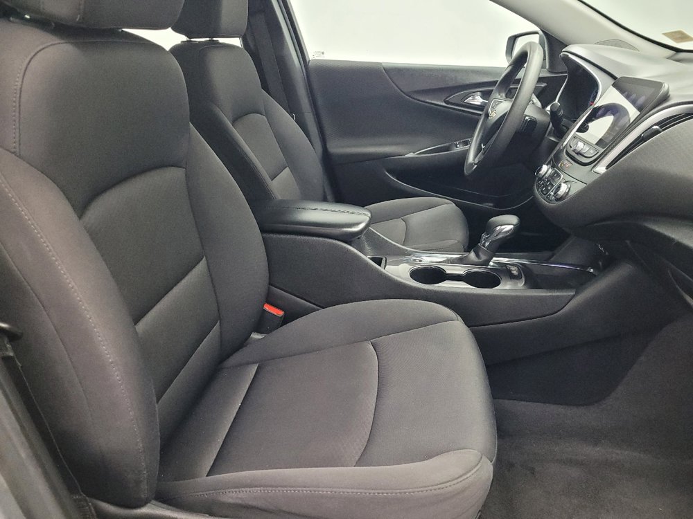 Used 2023 Chevrolet Malibu LT image 21