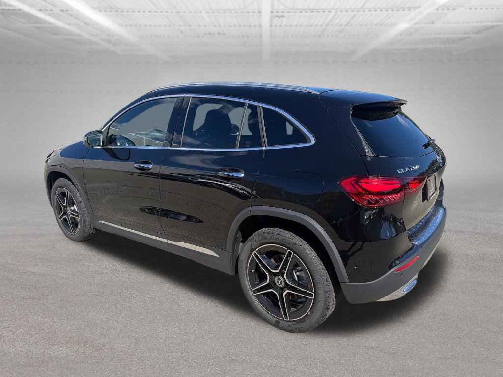New 2026 Mercedes-Benz GLA 250 4MATIC image 4
