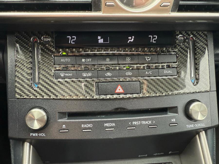 Used 2016 Lexus IS 300 AWD image 22