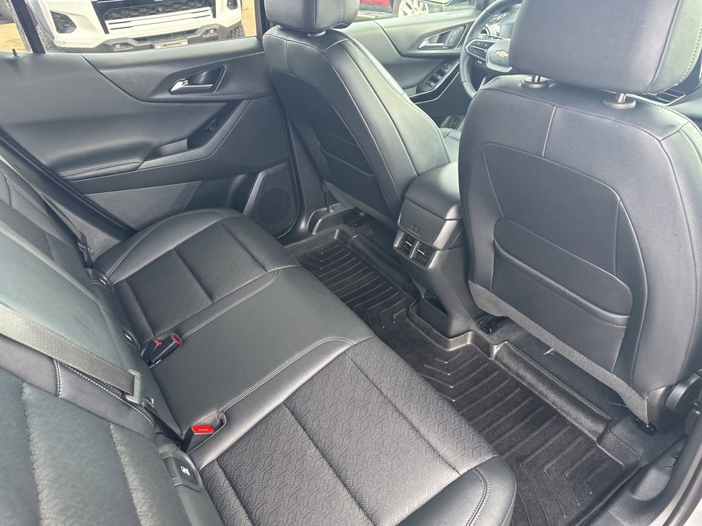 Used 2025 Chevrolet Equinox LT w/ Convenience Package II image 22