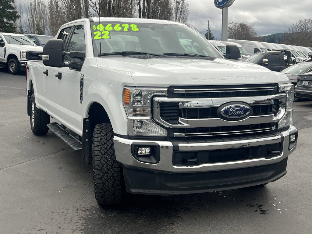 Certified 2022 Ford F250 XLT w/ XLT Value Package image 4