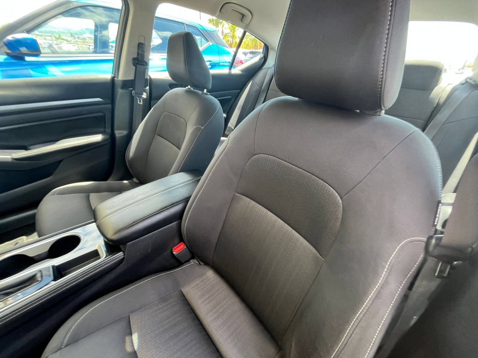 Used 2023 Nissan Altima 2.5 SV FWD image 29
