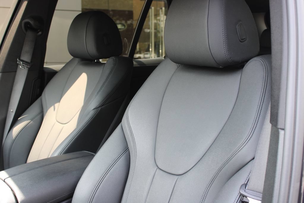 Used 2019 BMW X5 xDrive40i w/ Convenience Package AWD/4WD image 7