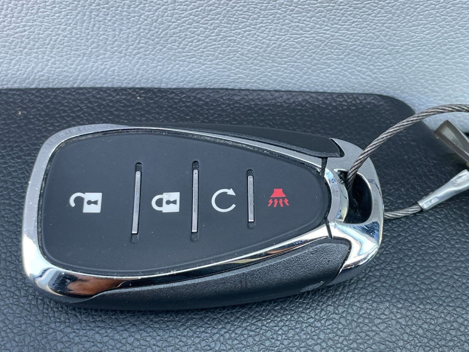 Used 2025 Chevrolet Trax LT image 22