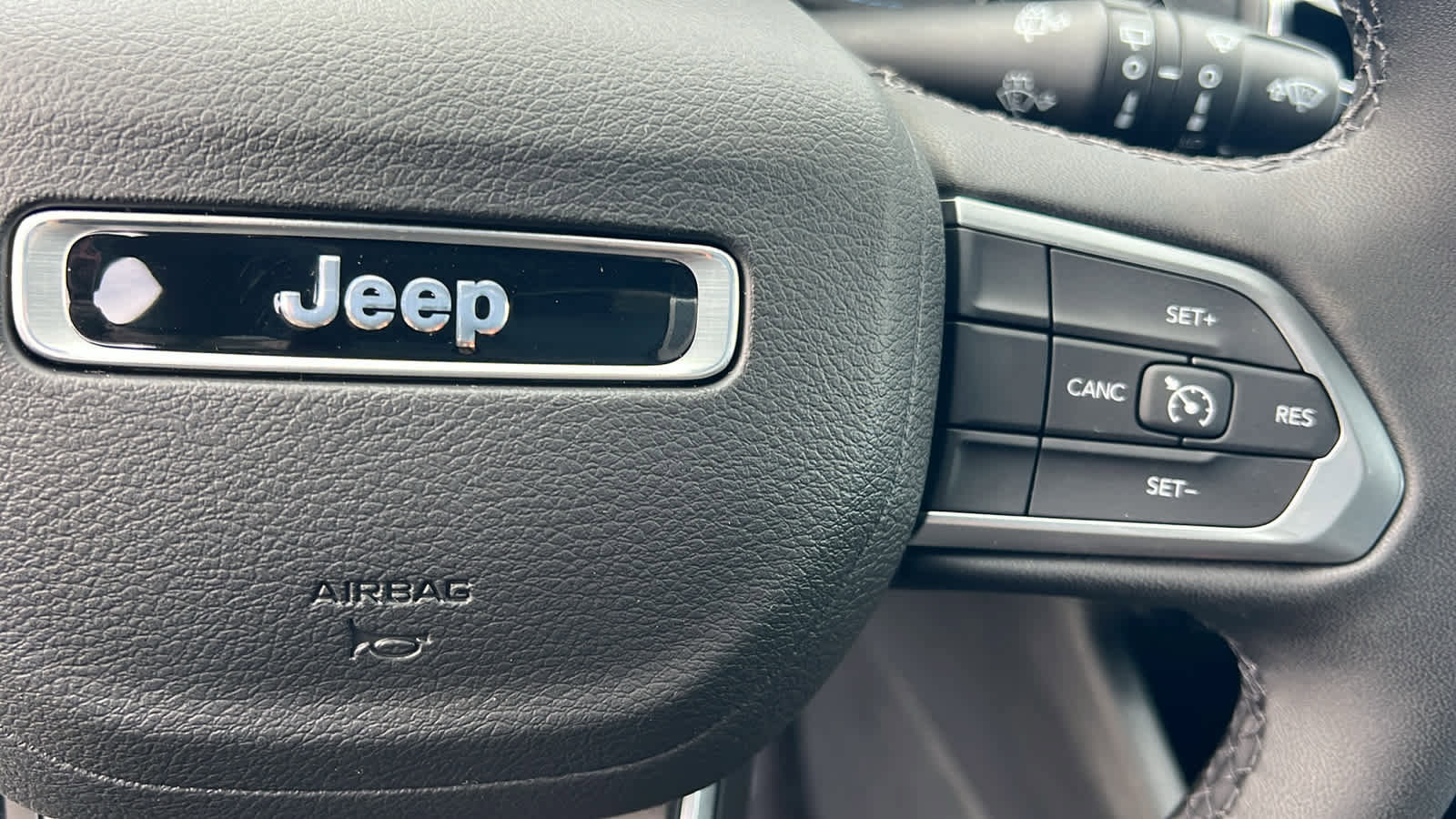 New 2026 Jeep Compass Latitude image 20