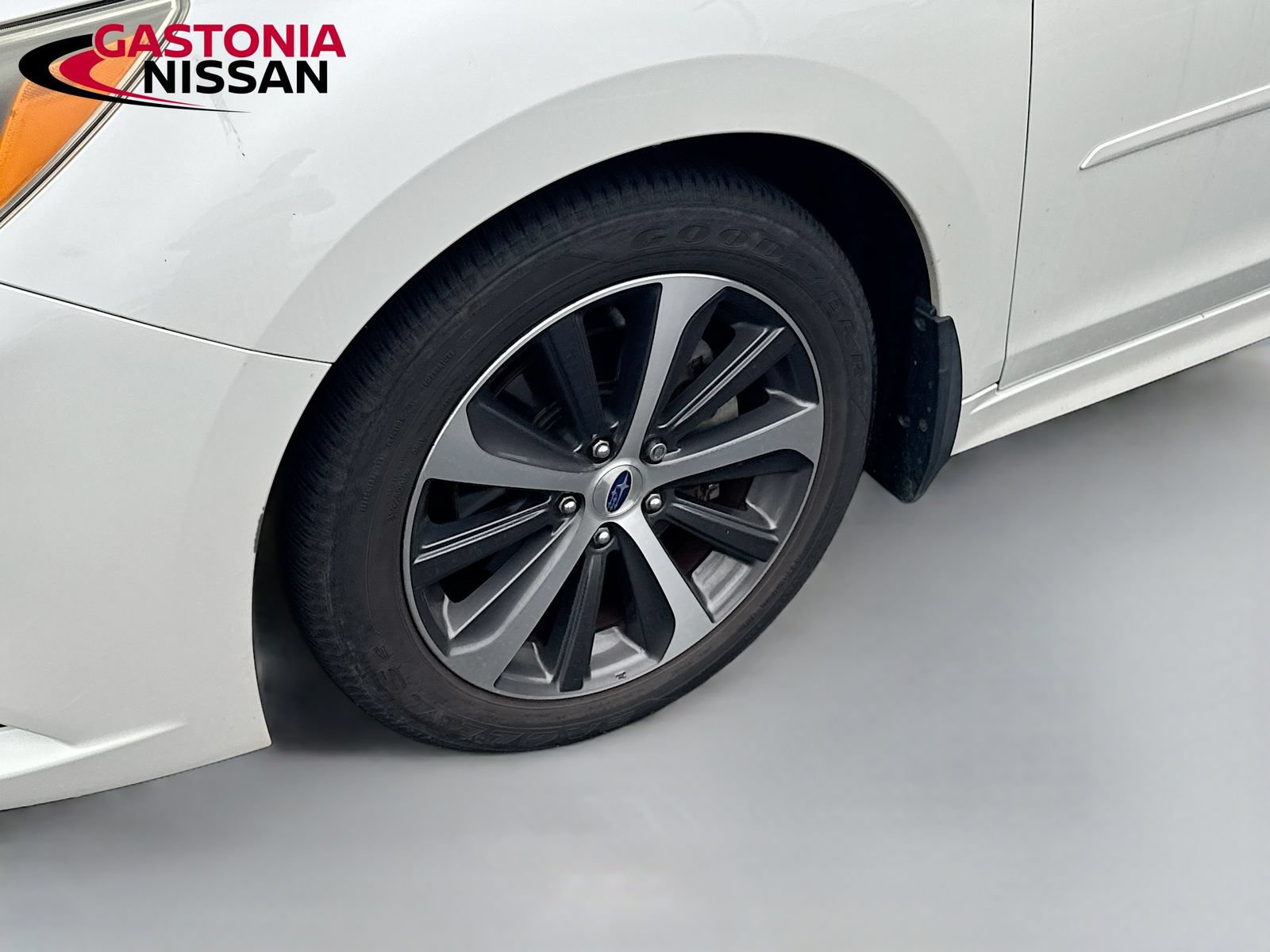 Used 2015 Subaru Legacy 3.6R Limited AWD/4WD image 38