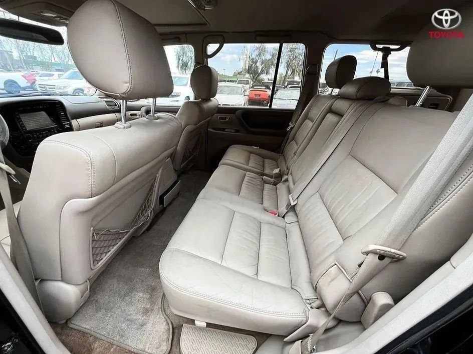 Used 2001 Toyota Land Cruiser AWD/4WD image 11