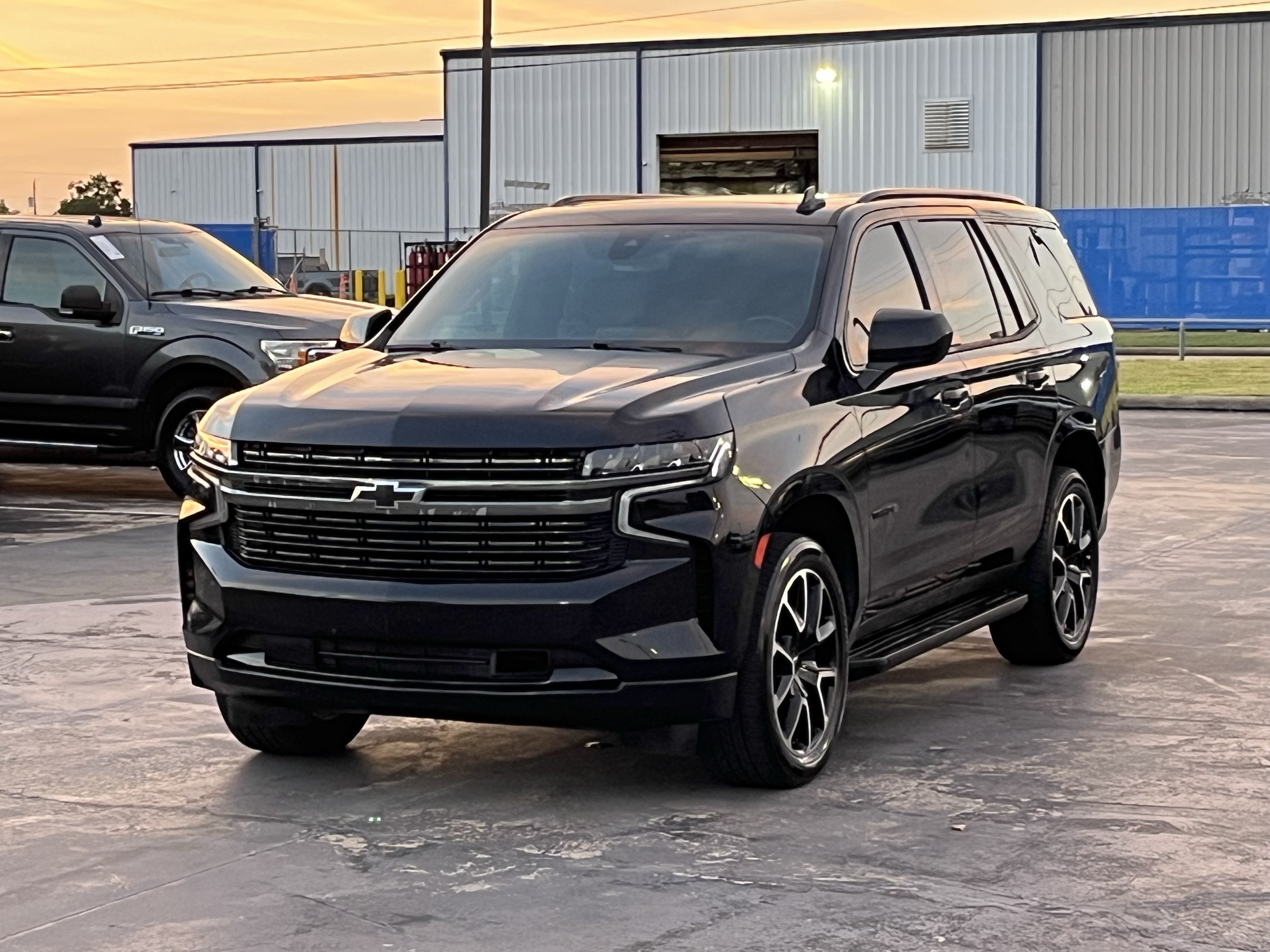 Used 2021 Chevrolet Tahoe RST AWD/4WD image 3