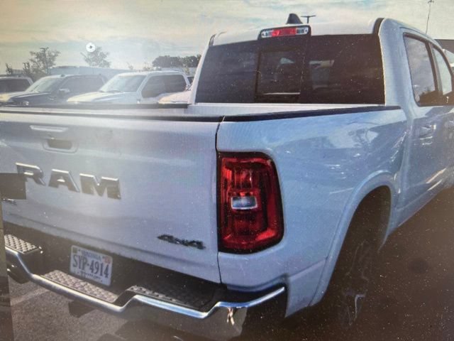Used 2025 RAM 1500 Laramie AWD/4WD image 4
