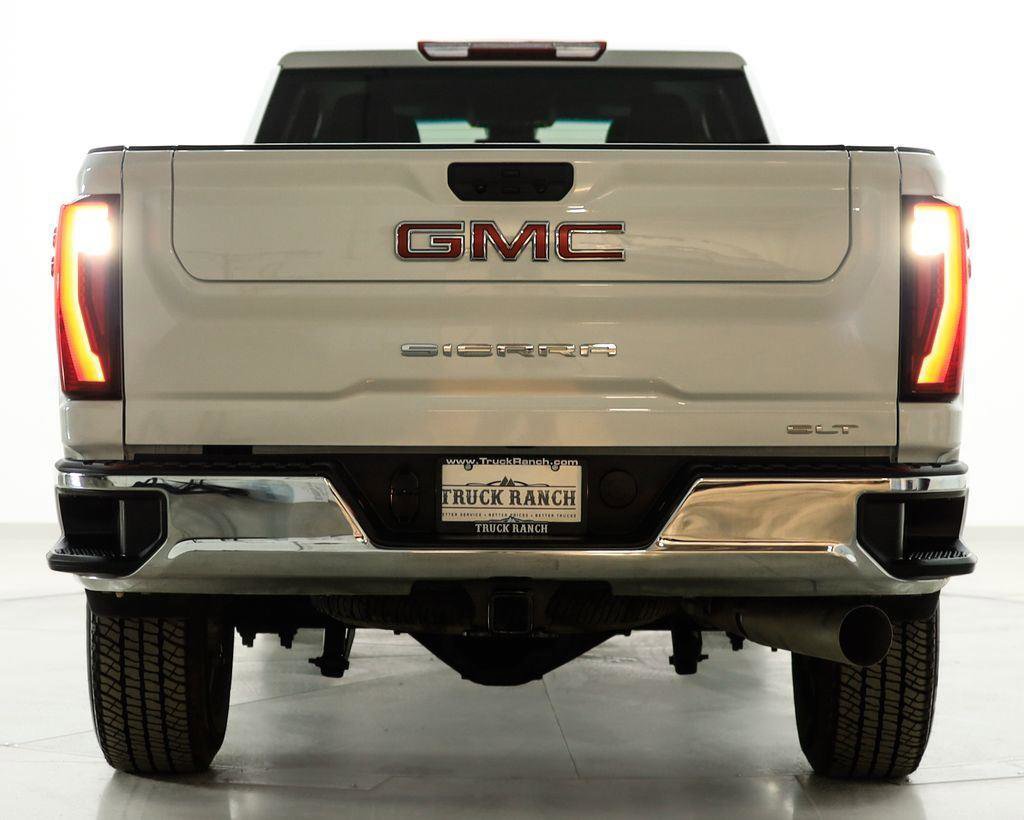 Used 2024 GMC Sierra 3500 SLT image 7