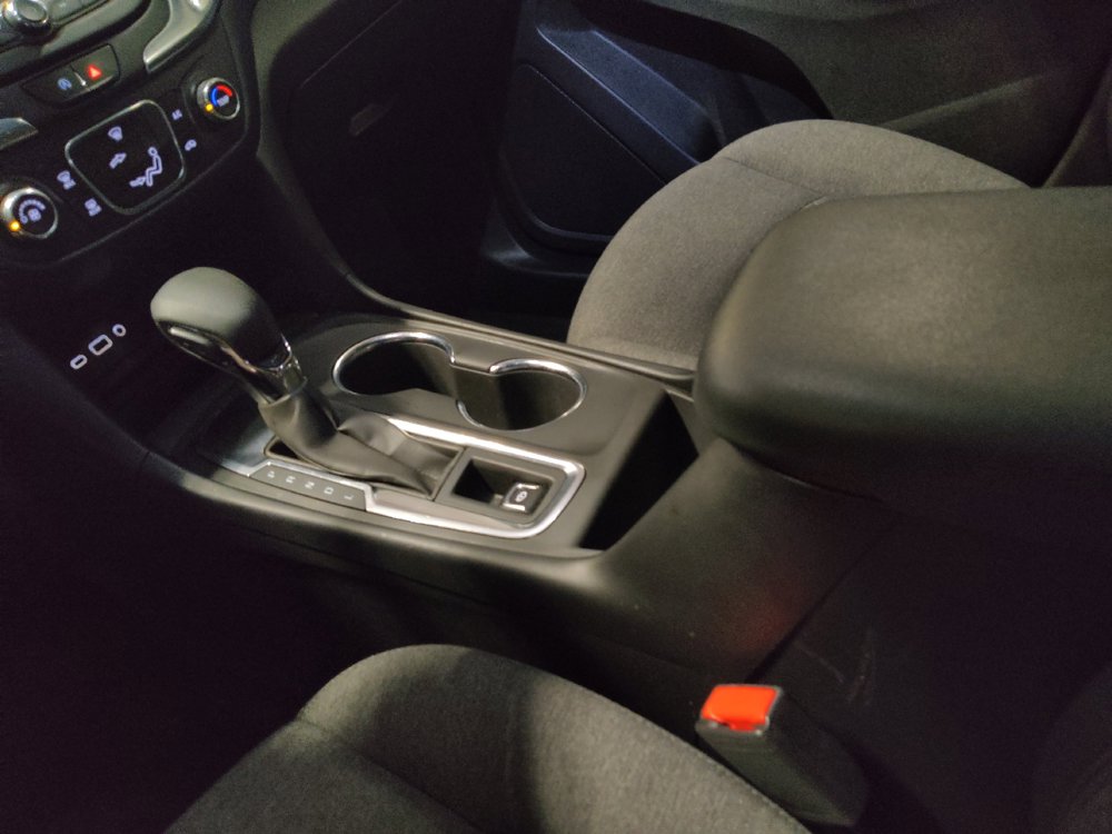 Used 2022 Chevrolet Equinox LT FWD image 26