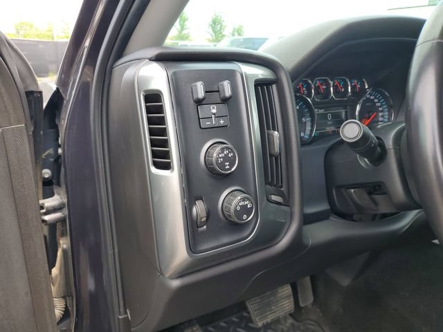 Used 2015 Chevrolet Silverado 1500 LT w/ LT Plus Package AWD/4WD image 15