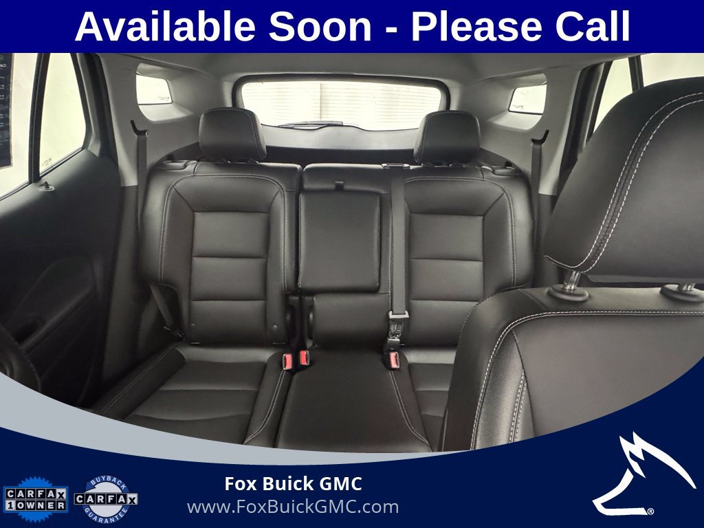 Used 2024 GMC Terrain SLT w/ LPO, Floor Liner Package AWD/4WD image 22