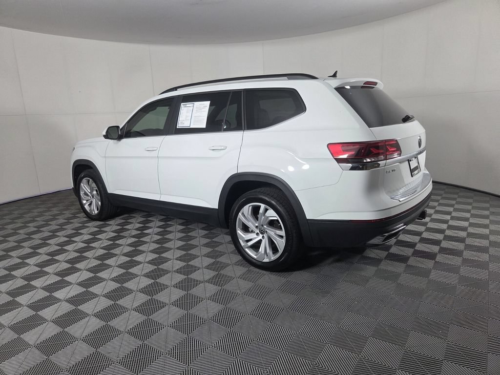Used 2023 Volkswagen Atlas SE AWD/4WD image 7