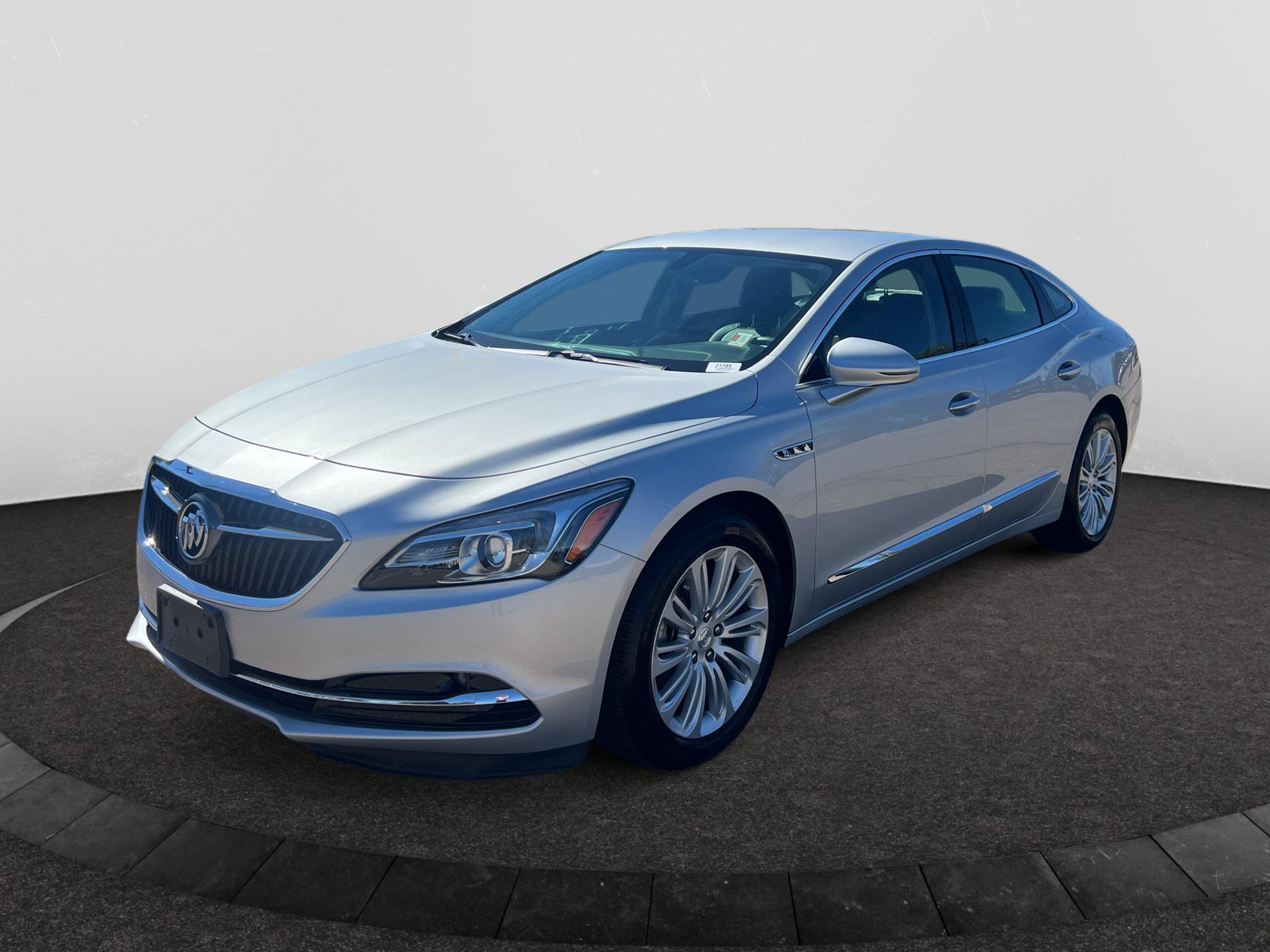 Used 2018 Buick LaCrosse Essence w/ Sights and Sounds Package FWD image 2