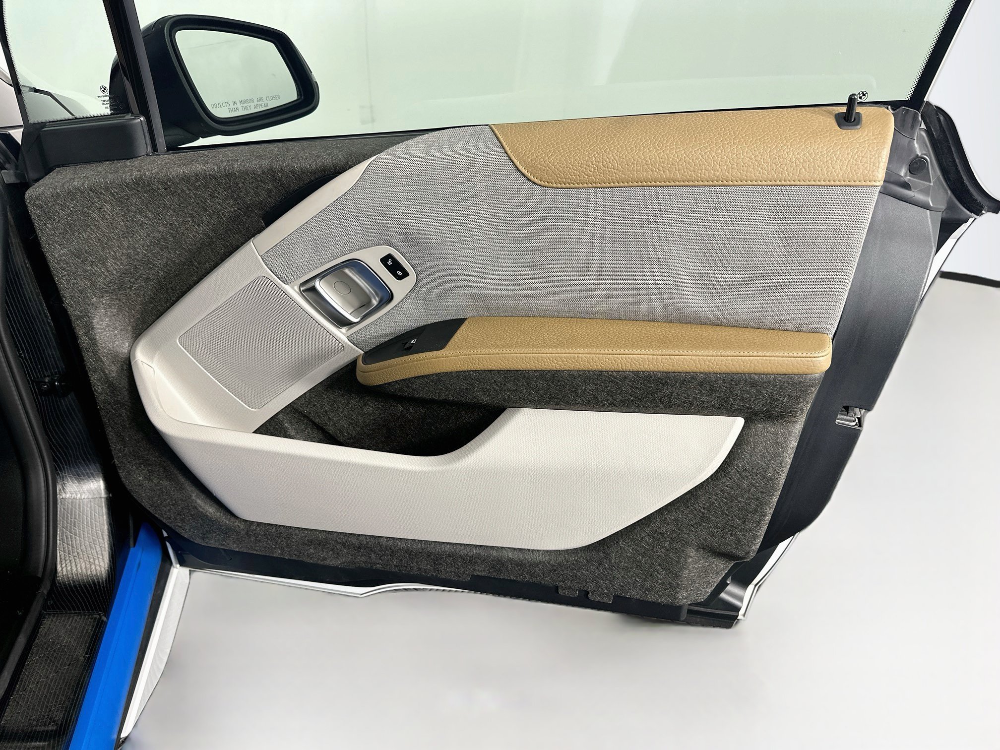 Used 2015 BMW i3 RWD image 30