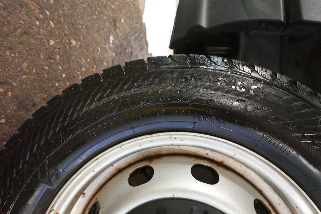 Used 2019 Ford Transit 250 130 Low Roof image 25