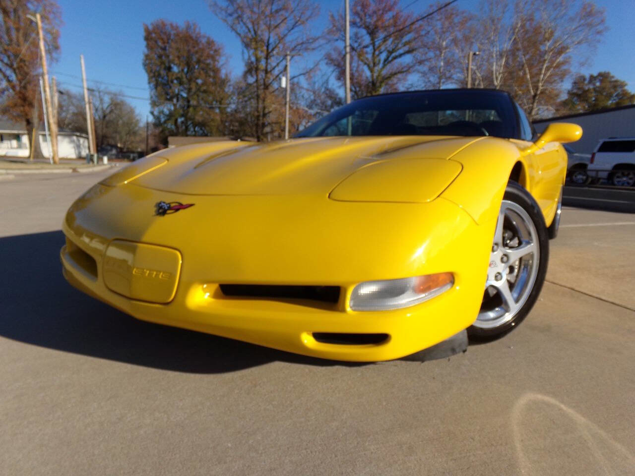 Used 2001 Chevrolet Corvette Convertible w/ Preferred Equipment Group2 image 11