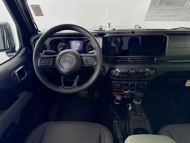 New 2025 Jeep Gladiator Mojave image 25