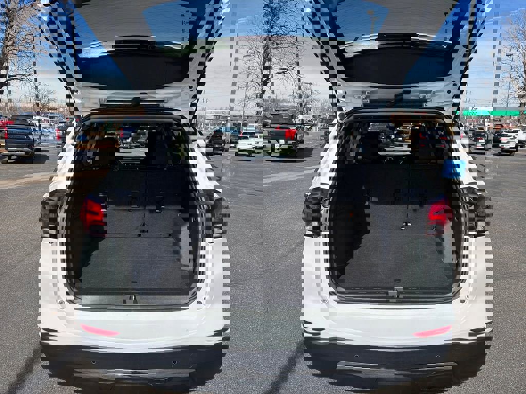 Used 2024 Chevrolet Equinox LT image 19