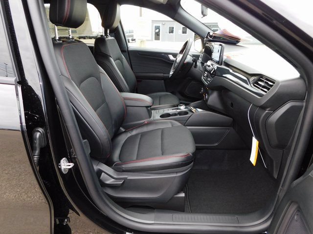 New 2026 Ford Escape ST-Line AWD/4WD image 17