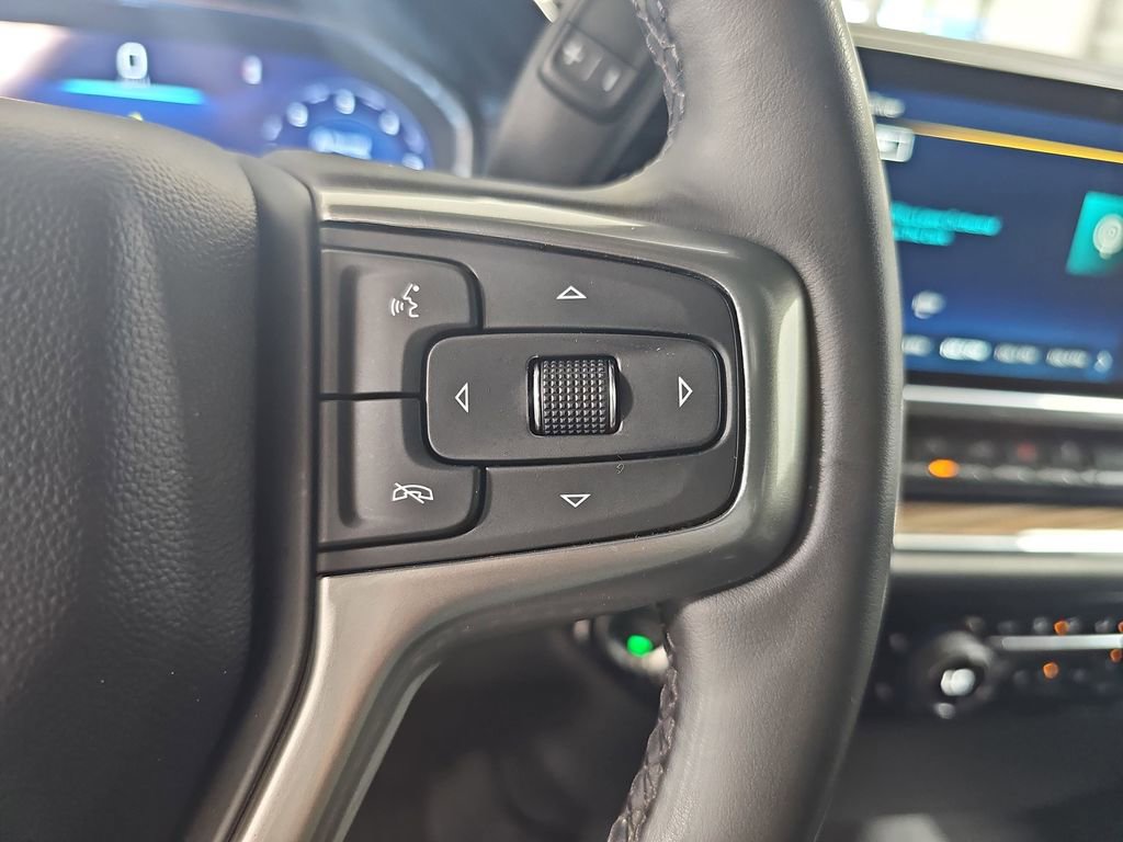 Used 2023 Chevrolet Silverado 1500 LT AWD/4WD image 22