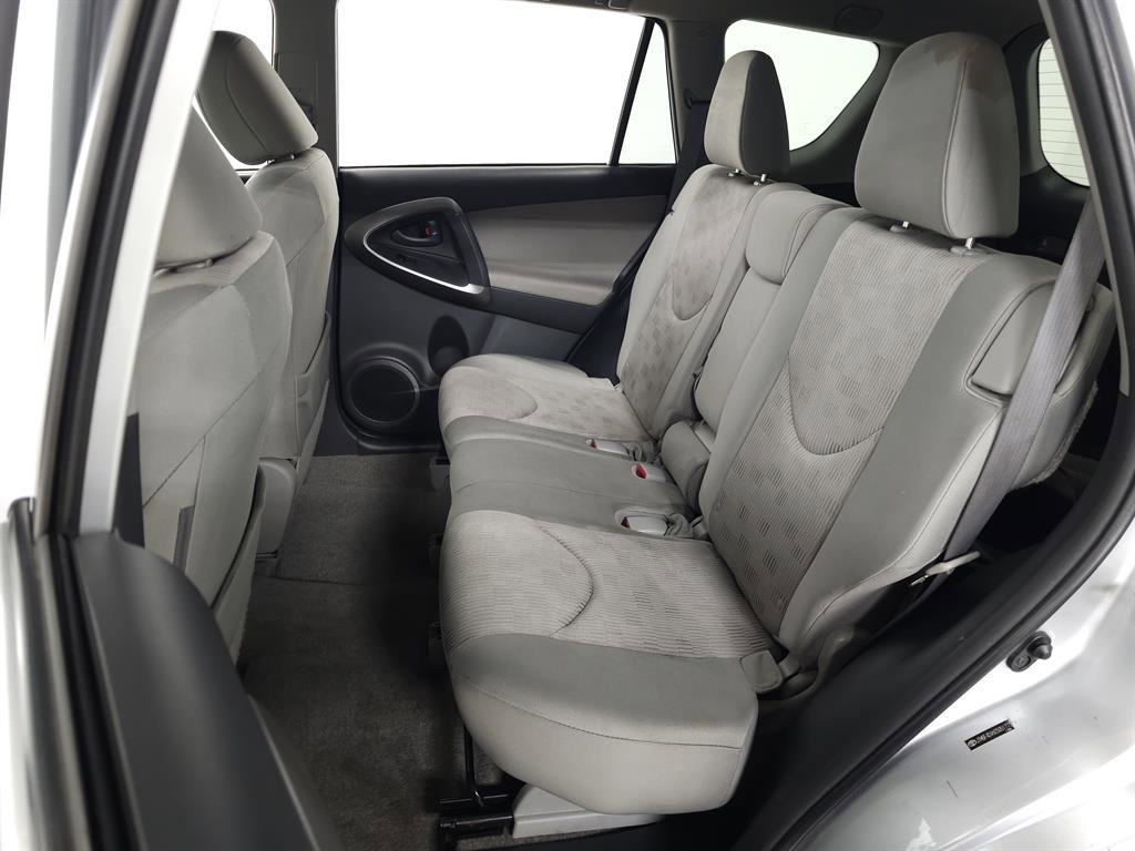 Used 2012 Toyota RAV4 4WD image 22