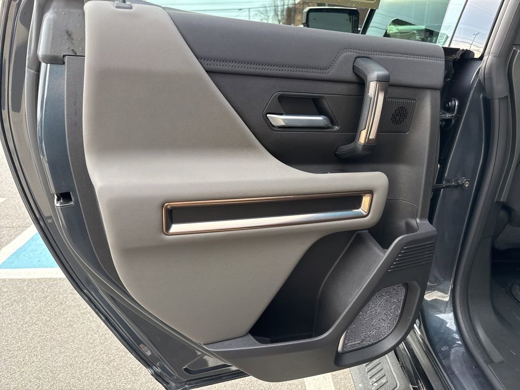 Used 2025 GMC Hummer EV 3X image 50