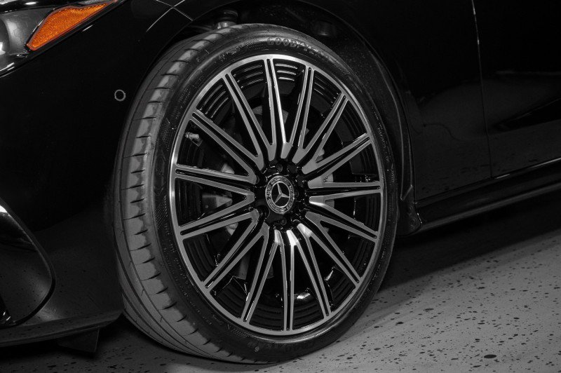 Certified 2026 Mercedes-Benz CLE 300 4MATIC Coupe image 10