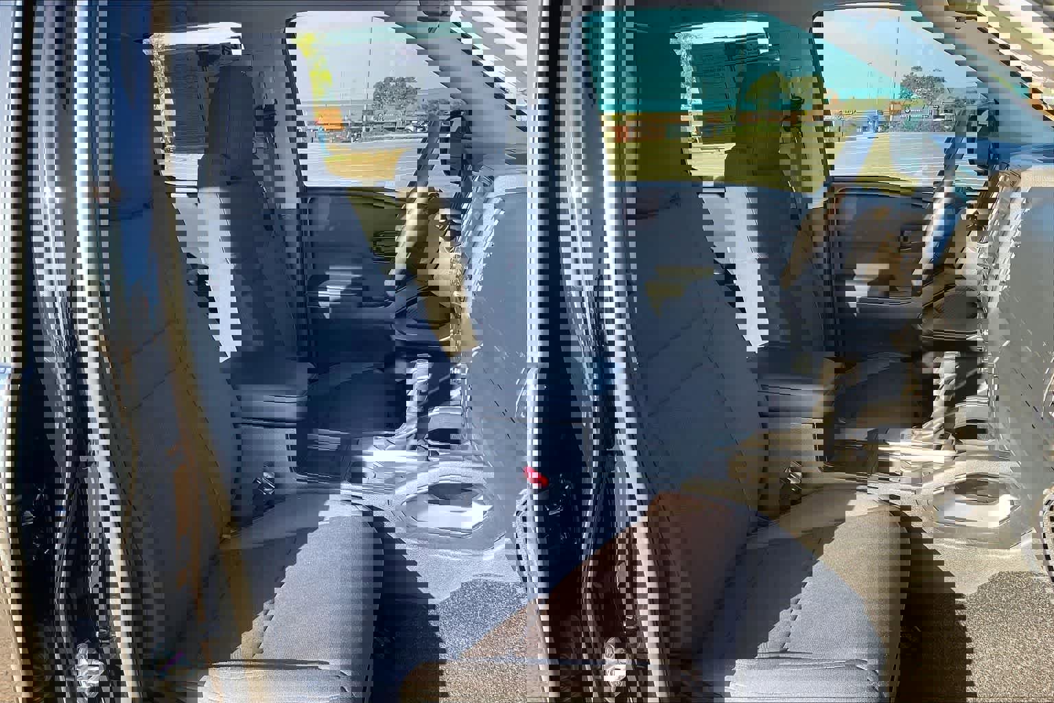 Used 2022 Nissan Frontier S w/ Technology Package image 13