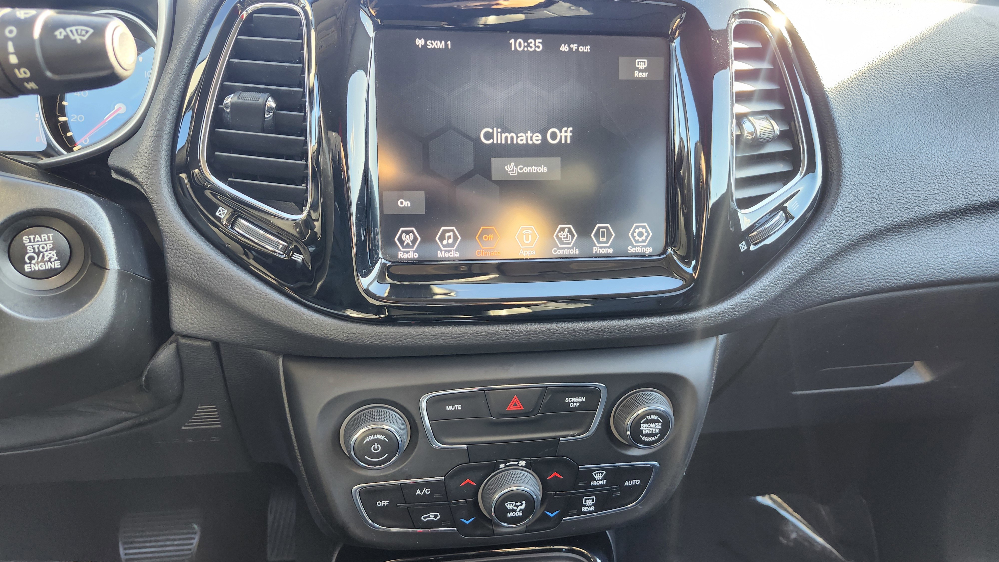 Used 2020 Jeep Compass Limited image 27